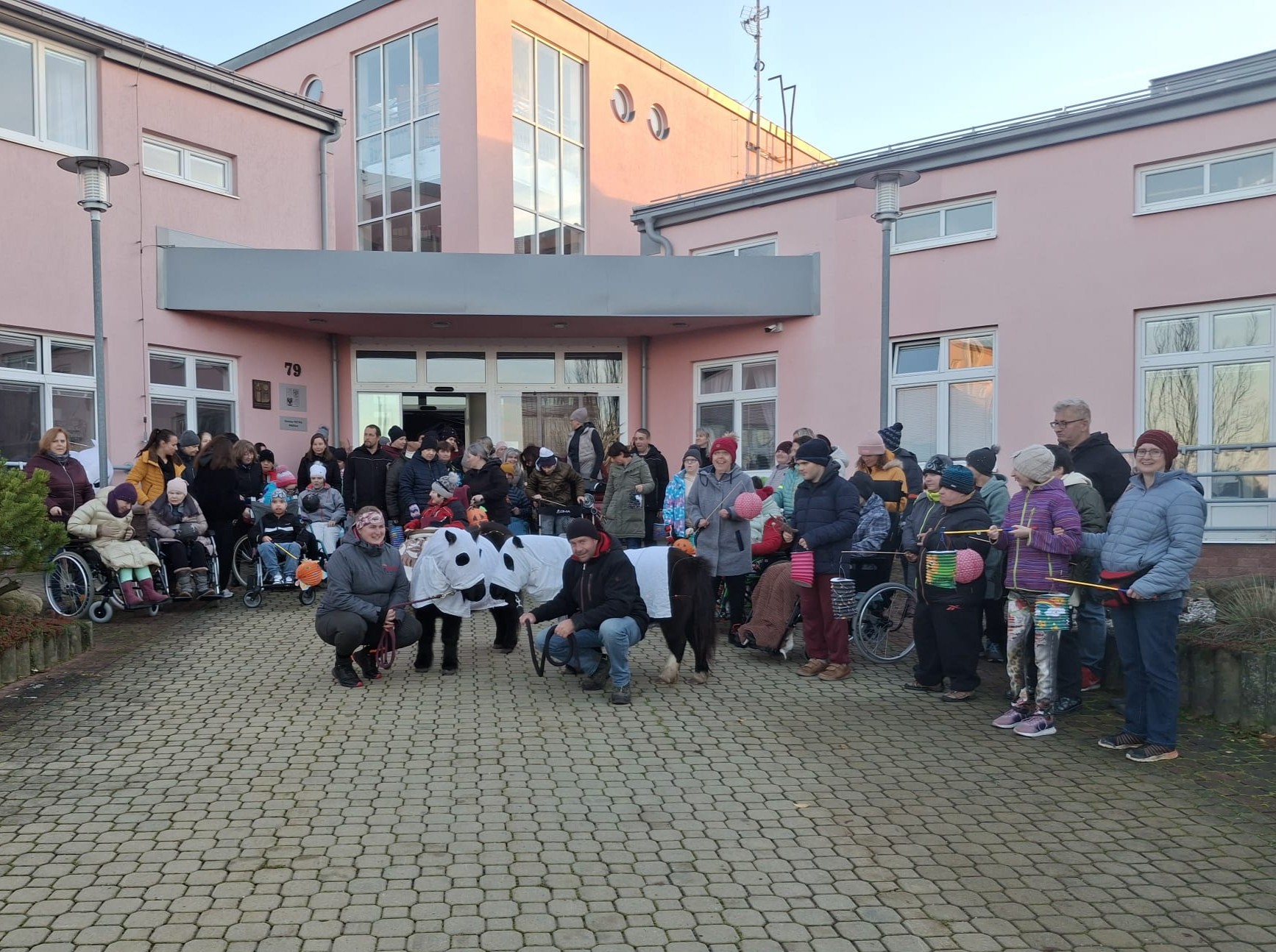 Úvodní foto k aktualitě Lampionový průvod